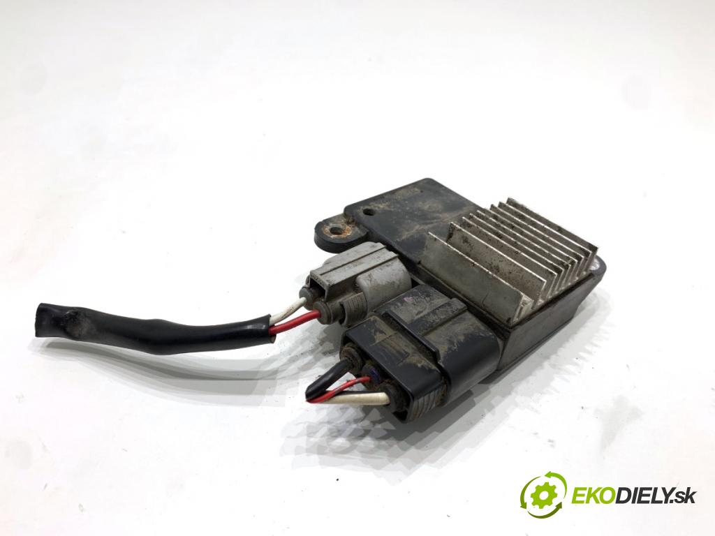 TOYOTA AURIS II liftback 2013 97 kW 1.6 (ZRE181_, ZRE185_) 1598 modul ventilátoru 89257-12010