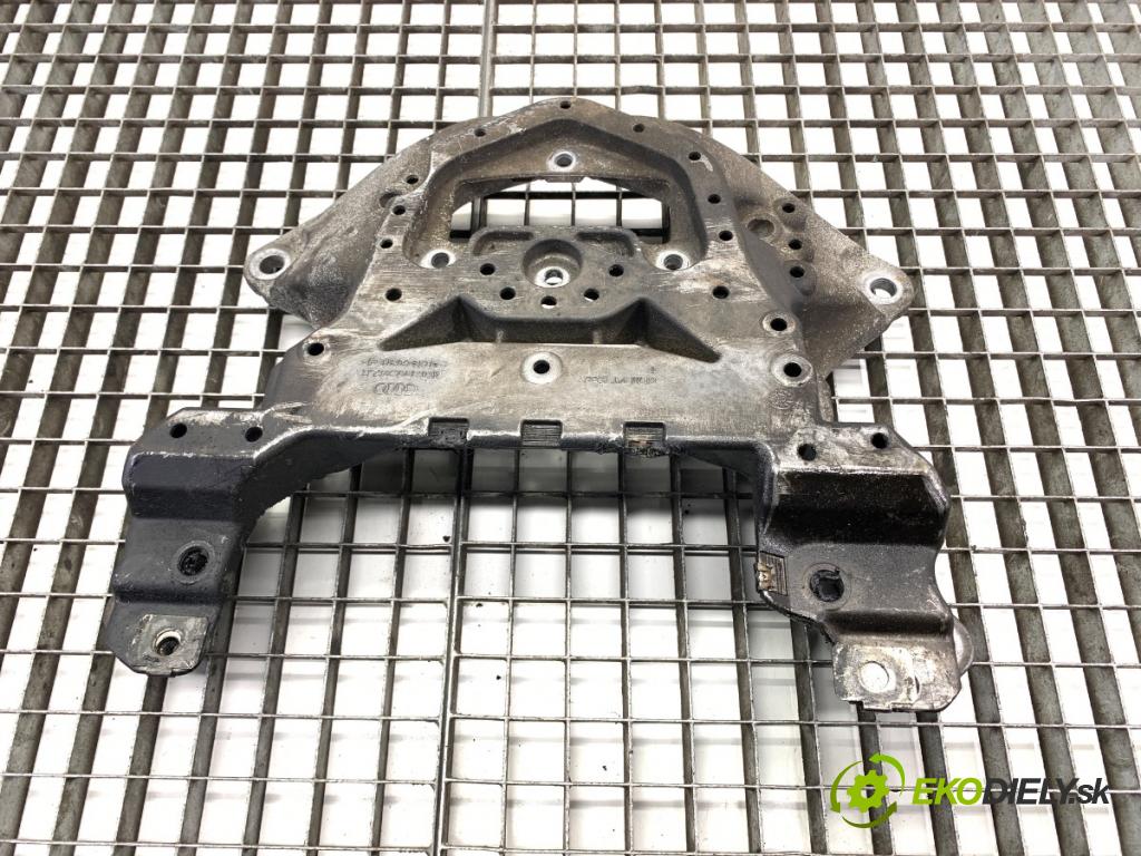 AUDI A6 C8 Kombi 2022 441 kW RS6 Mild Hybrid quattro 3996 držák převodovky 4K0399262R