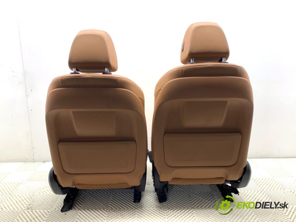 BMW G30 sedan 2022 140 kW 520 d xDrive 1995 sedadla sedačky sedadlo boční