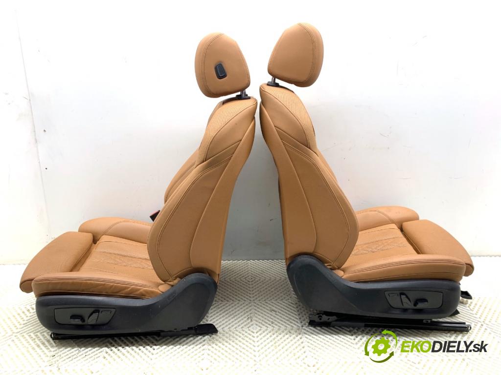 BMW G30 sedan 2022 140 kW 520 d xDrive 1995 sedadla sedačky sedadlo boční