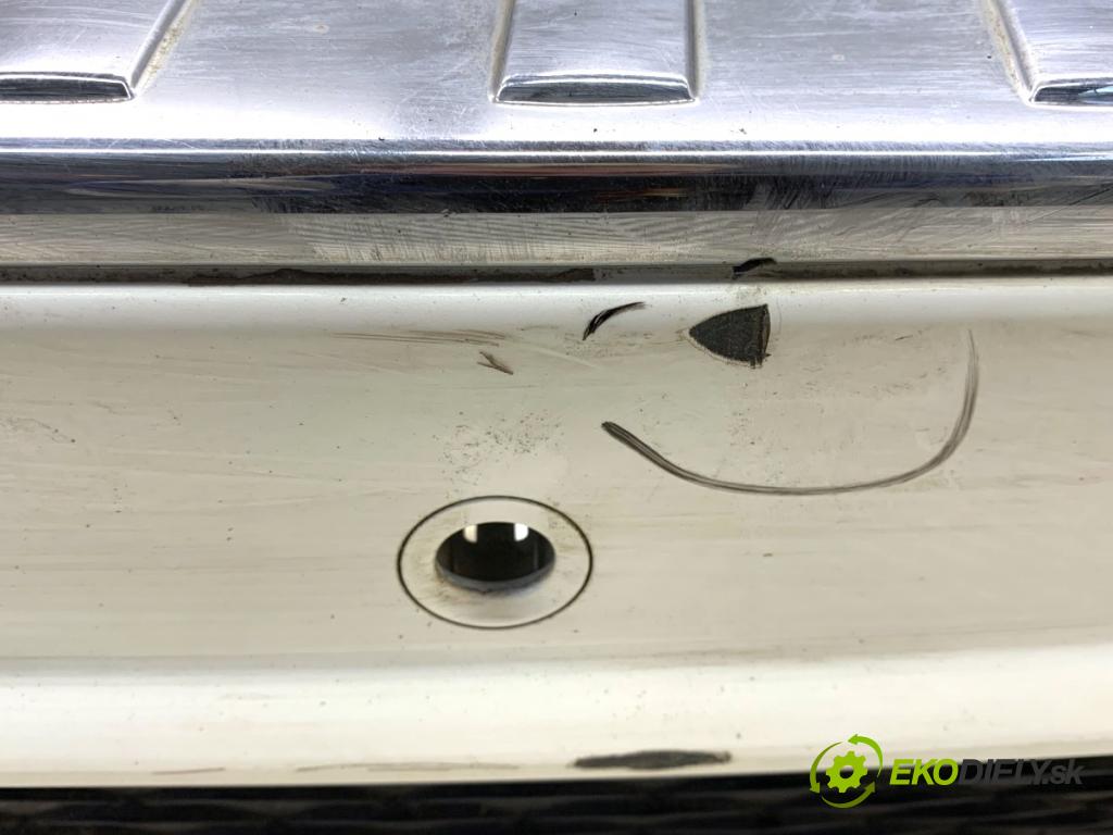 MERCEDES-BENZ X204 SUV 2012 125 kW 220 CDI (204.902) 2143 nárazník zadní část  (Klika dveří ostatní)