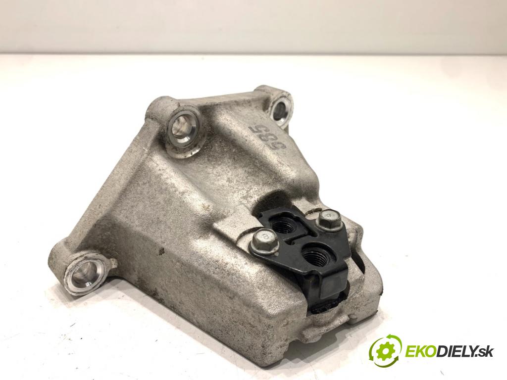 KIA CEED liftback 2020 85 kW 1.6 CRDi 115 1598 Držiak Motor 