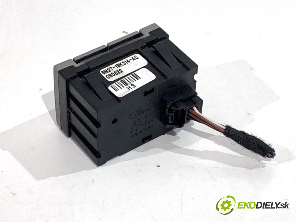 FORD MONDEO MK4 Kombi 2008 103 kW 2.0 TDCi 1997 Prepínač ohrievania, vyhrievania sedačky 6M2T-19K314-AC (Prepínacie páčky pod volantom)