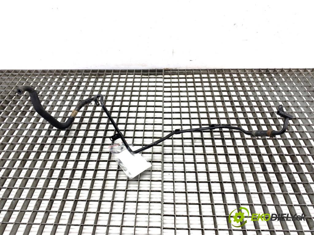 KIA CEED liftback 2020 85 kW 1.6 CRDi 115 1598 rozdělovač vody 