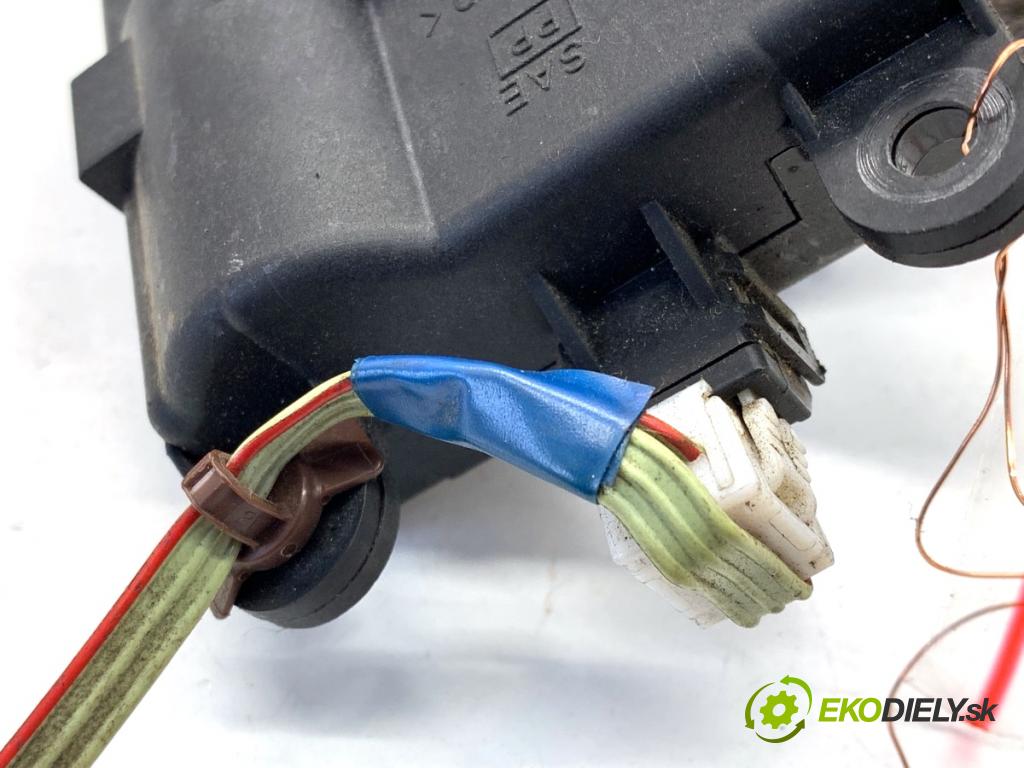 NISSAN QASHQAI J10 SUV 2007 110 kW 2.0 dCi 1995 motor topení A24850A7702000