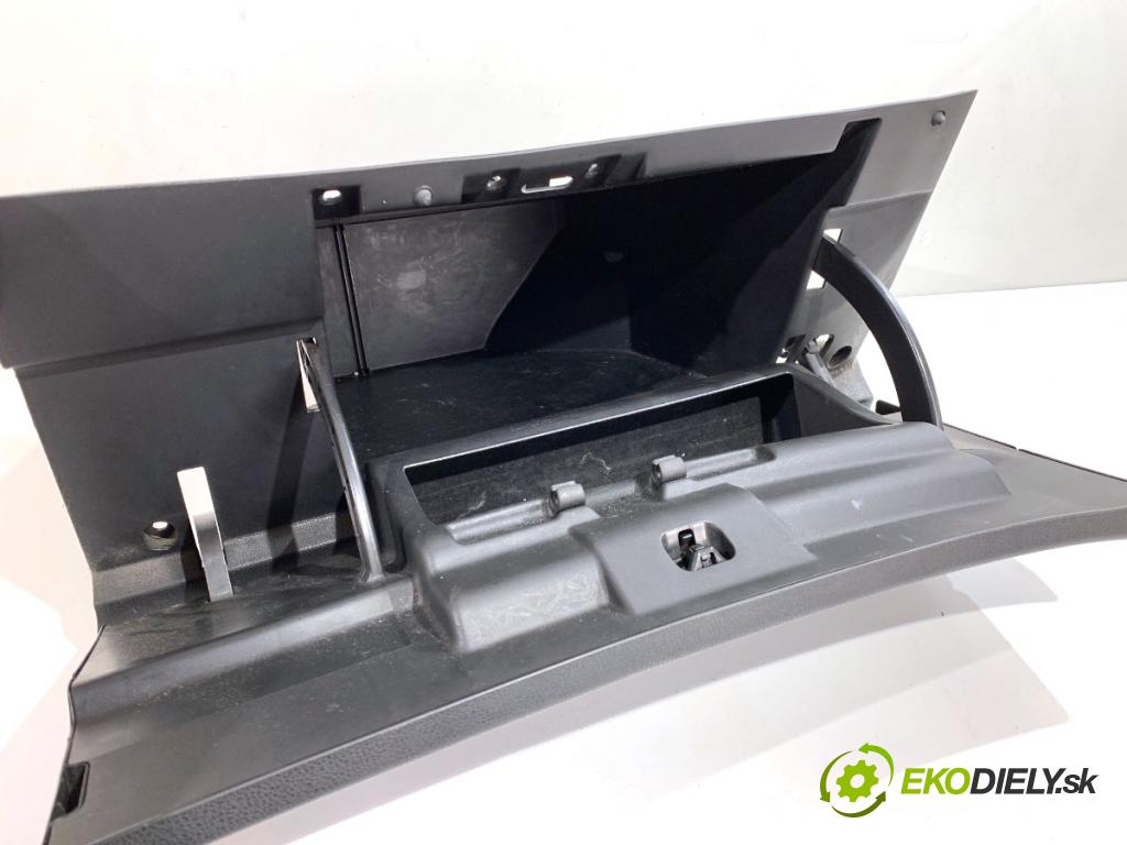 NISSAN QASHQAI J10 SUV 2007 110 kW 2.0 dCi 1995 přihrádka kastlík spolujezdce 68520JD900 (Přihrádka (kastlík))