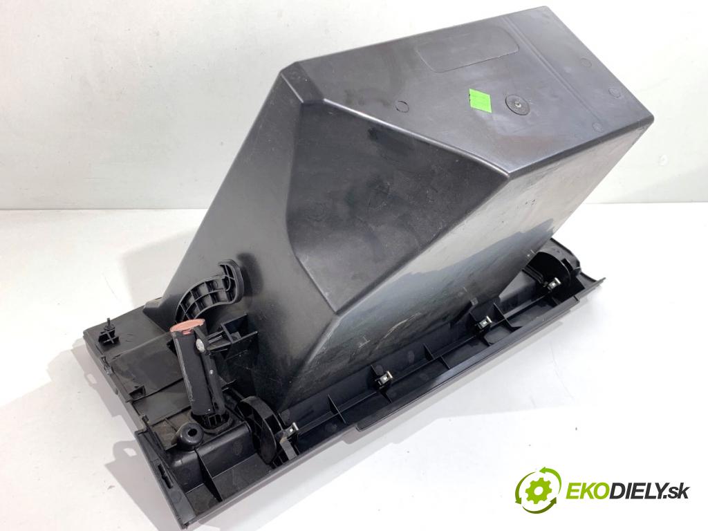 NISSAN QASHQAI J10 SUV 2007 110 kW 2.0 dCi 1995 přihrádka kastlík spolujezdce 68520JD900 (Přihrádka (kastlík))