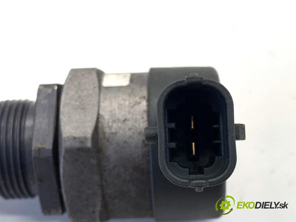 NISSAN QASHQAI J10 SUV 2007 110 kW 2.0 dCi 1995 Regulátor tlaku paliva 8200610770 (Palivový systém ostatné)