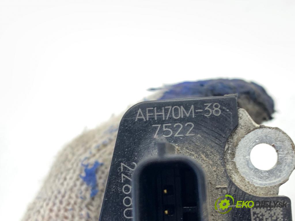 NISSAN QASHQAI J10 SUV 2007 110 kW 2.0 dCi 1995 váha vzduchu 22680-7S000 (Snímač hmotnosti vzduchu)