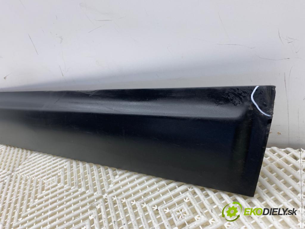 NISSAN QASHQAI J10 SUV 2007 110 kW 2.0 dCi 1995 lišta dveře pravý přední část