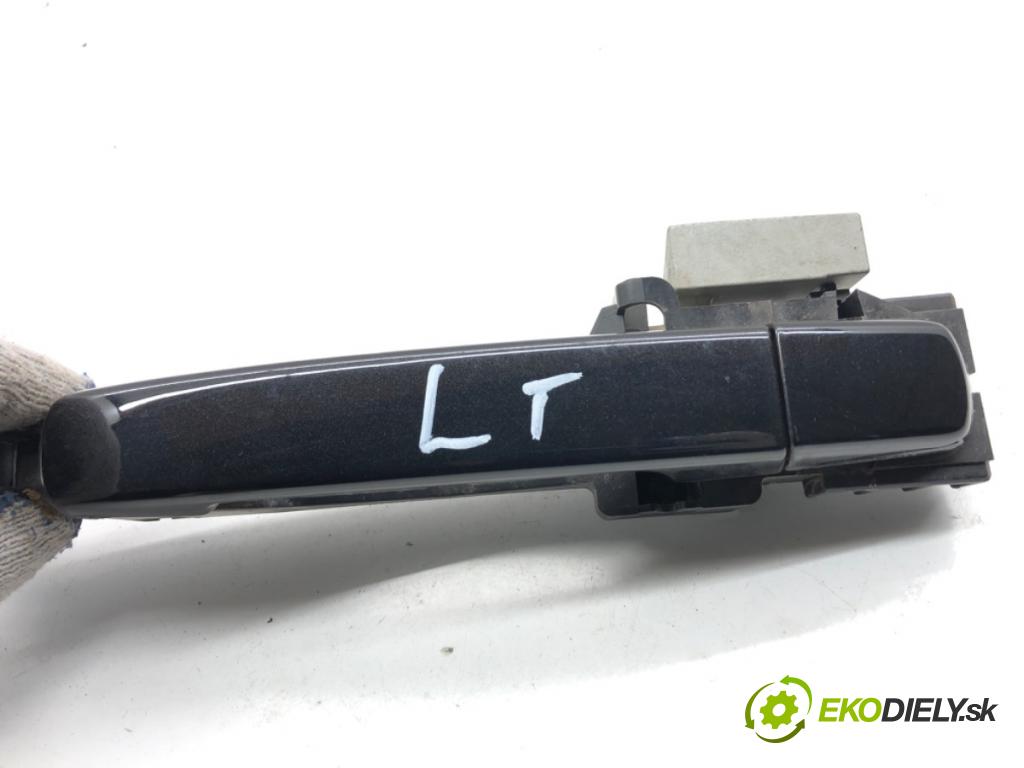 NISSAN QASHQAI J10 SUV 2007 110 kW 2.0 dCi 1995 klika vnejší levý zadní část 80611EB300