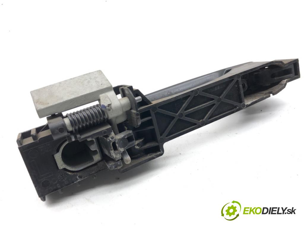 NISSAN QASHQAI J10 SUV 2007 110 kW 2.0 dCi 1995 klika vnejší levý zadní část 80611EB300