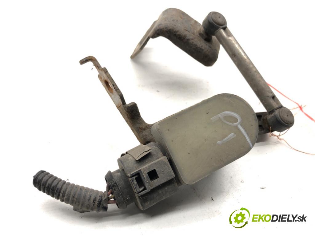 NISSAN QASHQAI J10 SUV 2007 110 kW 2.0 dCi 1995 snímač ÚROVEŇ: XENON zadní část 6PM008043 (Snímač)