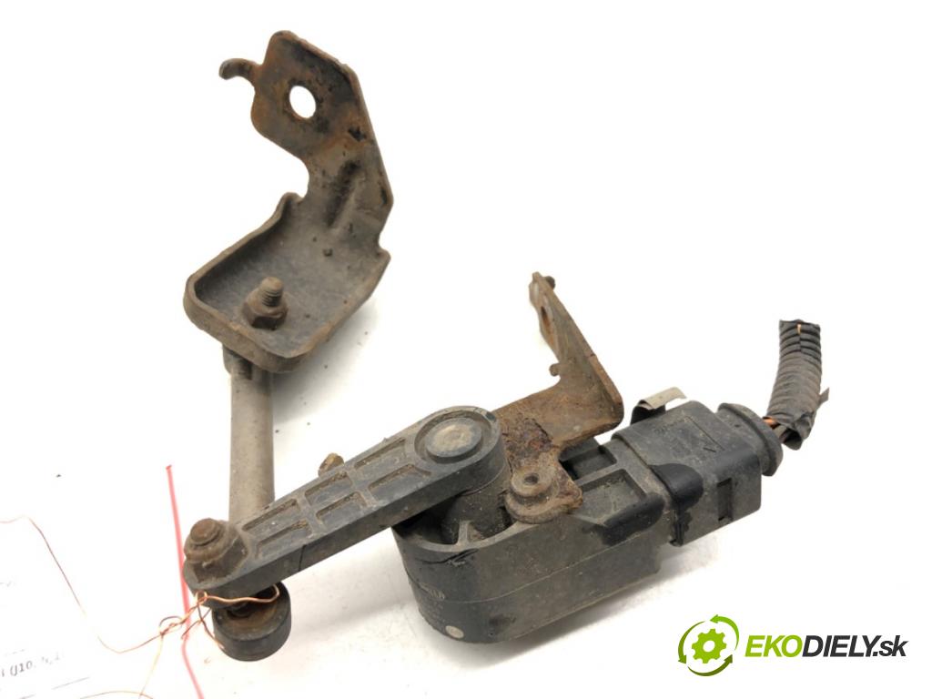 NISSAN QASHQAI J10 SUV 2007 110 kW 2.0 dCi 1995 Snímač XENON zad 6PM008043 (Snímač)