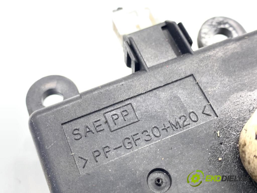 NISSAN QASHQAI J10 SUV 2007 110 kW 2.0 dCi 1995 Motor kúrenia A24842A7722001