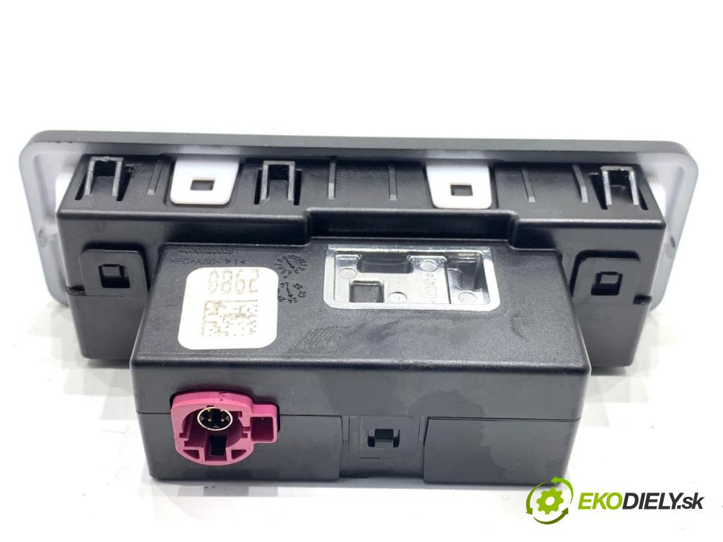 LAND ROVER RANGE ROVER EVOQUE SUV 2025 150 kW 2.0 D200 MHEV 4x4 1997 HNÍZDO: USB C R8A2-19010-BB