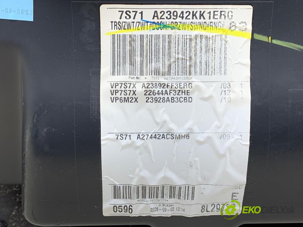 FORD MONDEO MK4 Kombi 2008 103 kW 2.0 TDCi 1997 čalúnenie Dvere pravy predný