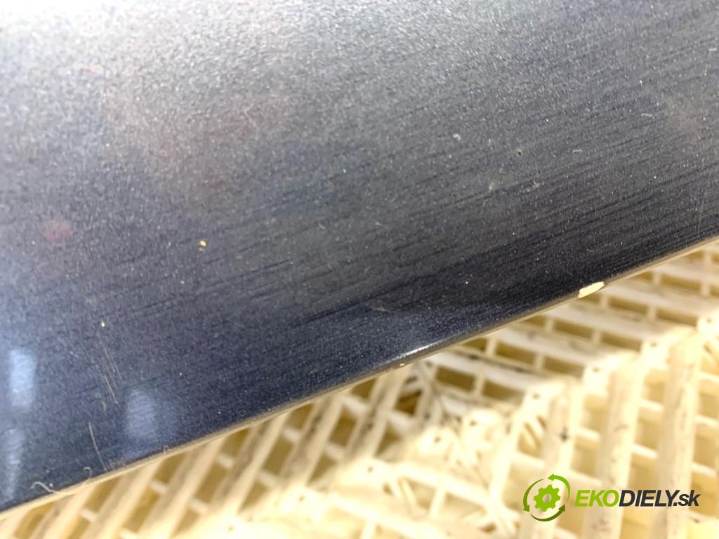 FORD MONDEO MK4 Kombi 2008 103 kW 2.0 TDCi 1997 zadní část - čelo dveří zadní část