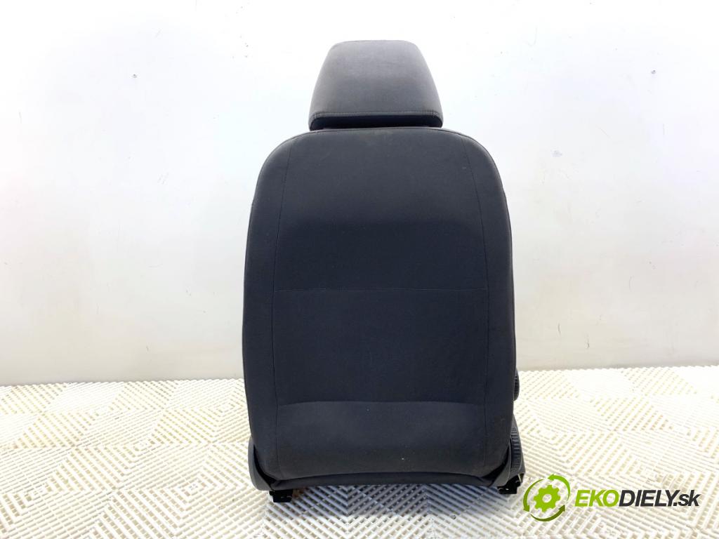 VW GOLF PLUS V liftback 2008 77 kW 1.9 TDI 1896 Sedadlo pravy predný