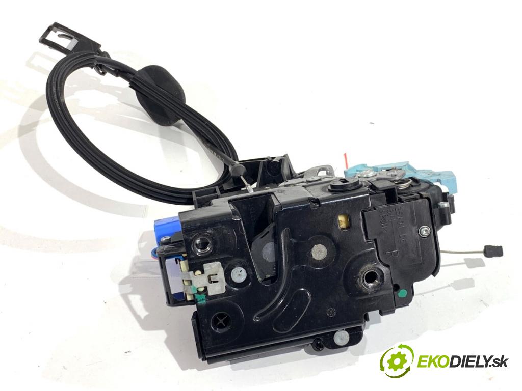 VW GOLF PLUS V liftback 2013 90 kW 1.4 TSI 1390 zámok dveře pravý zadní část 7L0839016H