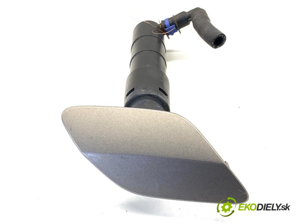 VW GOLF PLUS V liftback 2013 90 kW 1.4 TSI 1390 ostřikovače světla pravý přední část 5M0955978C