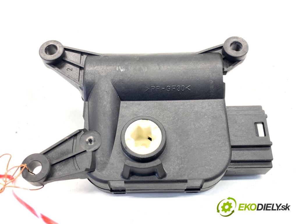 VW GOLF PLUS V liftback 2013 90 kW 1.4 TSI 1390 motor topení 3C1907511F