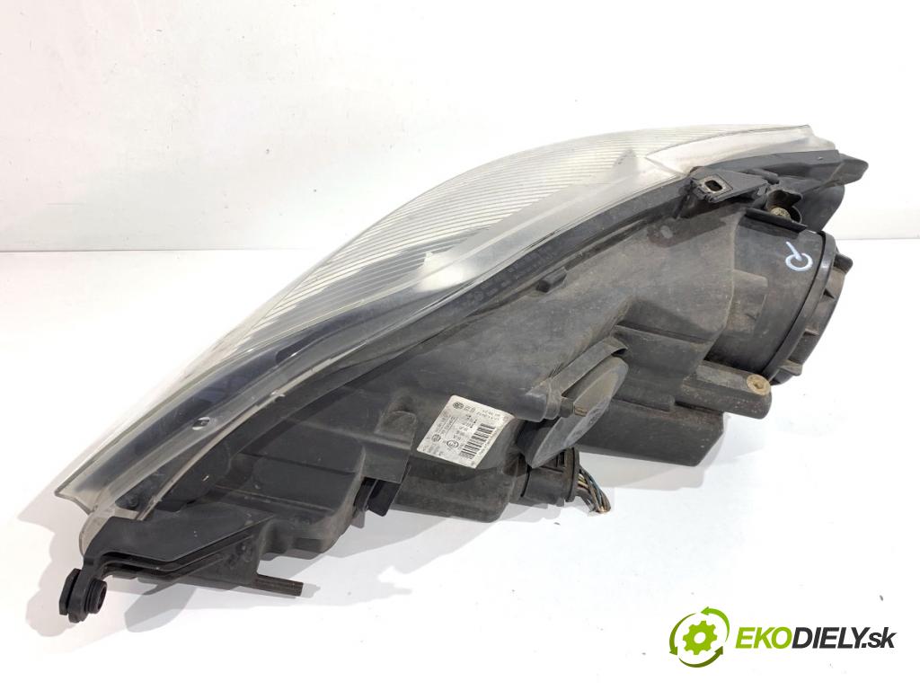 VW GOLF PLUS V liftback 2013 90 kW 1.4 TSI 1390 Svetlomet pravy predný 5M1941006G