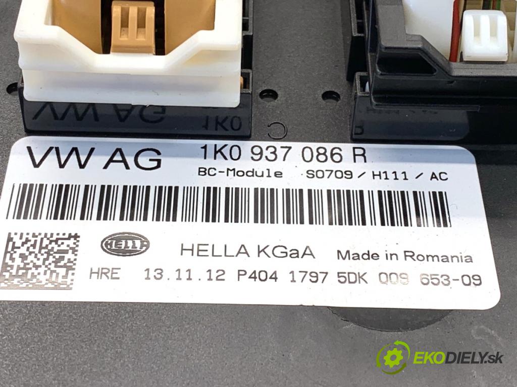 VW GOLF PLUS V liftback 2013 90 kW 1.4 TSI 1390 modul komfortu 1K0937086R (Komfortní modul)