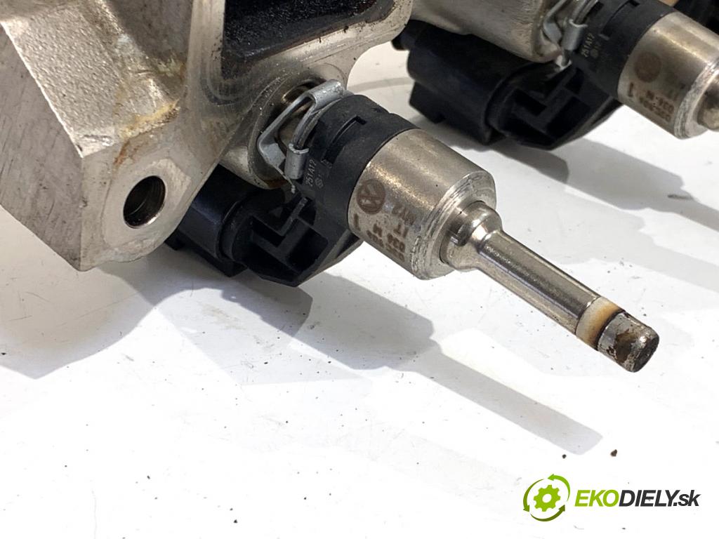 VW GOLF PLUS V liftback 2013 90 kW 1.4 TSI 1390 Lišta vstrekovacia 03C906036M (Vstrekovacia lišta)