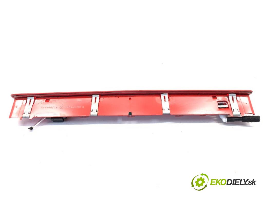 VW GOLF PLUS V liftback 2013 90 kW 1.4 TSI 1390 světlo brzdových světel 5K0945087B