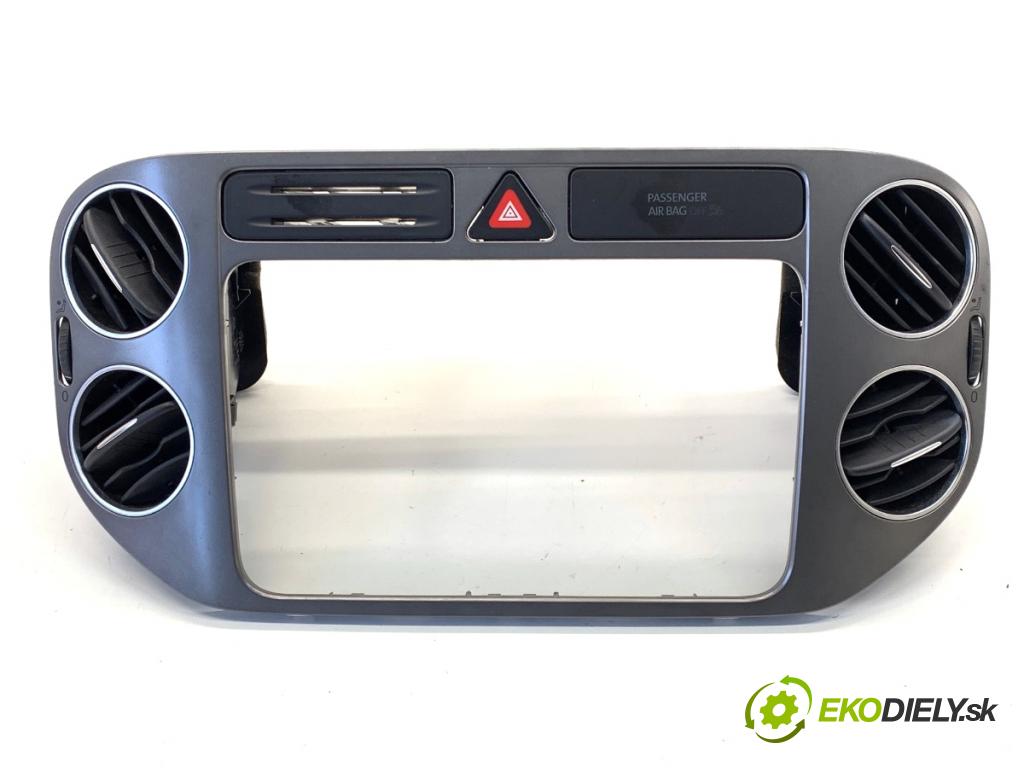 VW GOLF PLUS V liftback 2013 90 kW 1.4 TSI 1390 mří topení přední část 5M0858071K