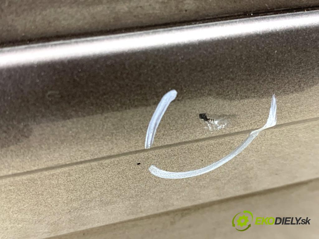 VW GOLF PLUS V liftback 2013 90 kW 1.4 TSI 1390 dveře pravý zadní část LA8X