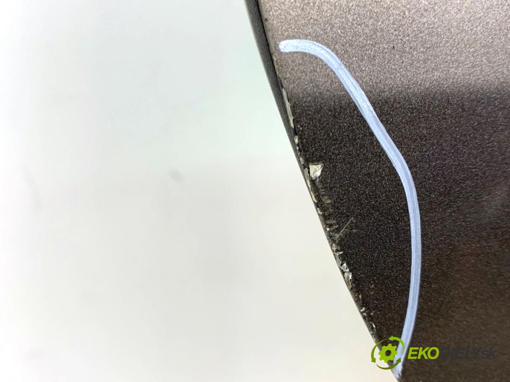 VW GOLF PLUS V liftback 2013 90 kW 1.4 TSI 1390 dveře pravý zadní část LA8X