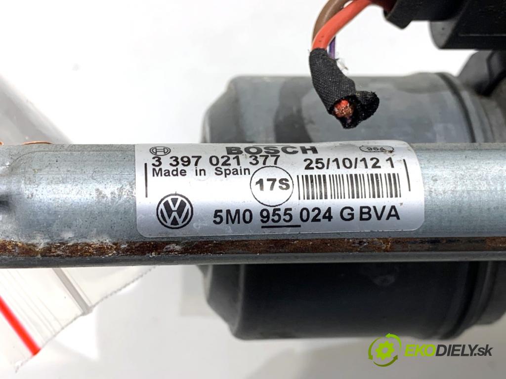 VW GOLF PLUS V liftback 2013 90 kW 1.4 TSI 1390 motor stěračů přední část pravý 5M0955024G