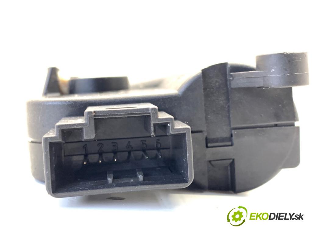 VW GOLF PLUS V liftback 2013 90 kW 1.4 TSI 1390 motor topení 3C0907511QN