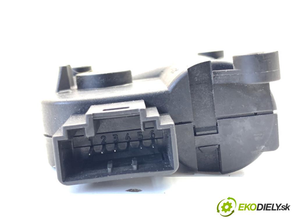 VW GOLF PLUS V liftback 2013 90 kW 1.4 TSI 1390 motor topení 3C0907511QN