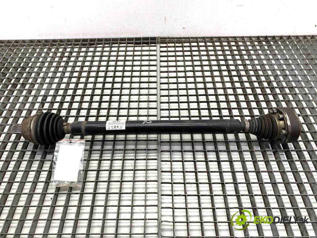 VW GOLF PLUS V liftback 2013 90 kW 1.4 TSI 1390 poloos pravý přední část 1K0407272NN