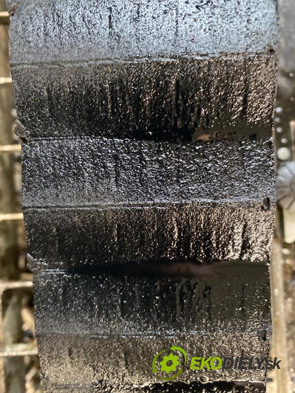 PEUGEOT 508 SW I Kombi 2017 133 kW 2.0 HDi 180 RXH 1997 Motor 10DYZE (Motor)