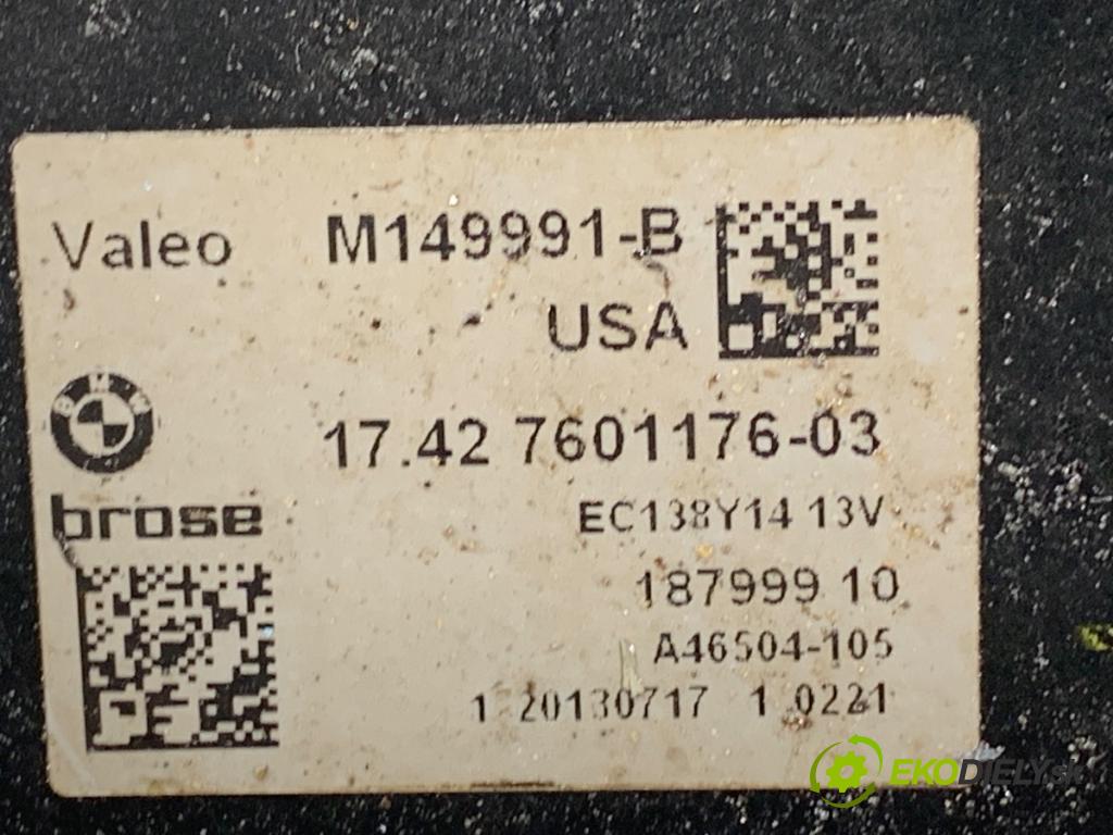 BMW F25 SUV 2013 135 kW xDrive 20 d 1995 ventilátor chladiče 7601176 (Ventilátor)