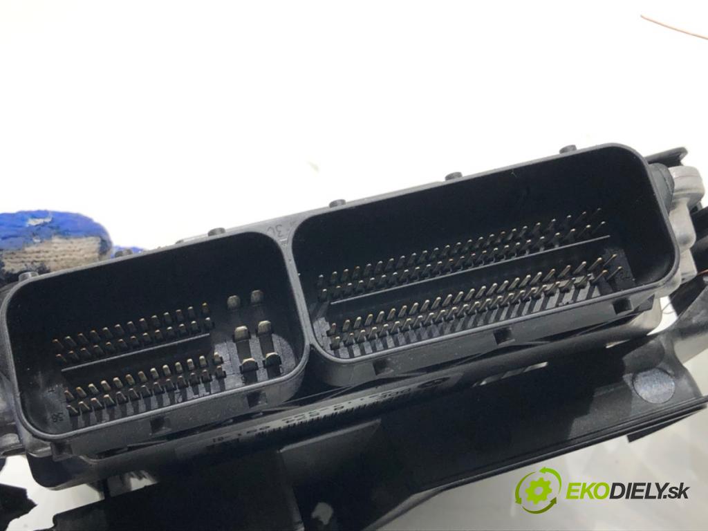 BMW F25 SUV 2013 135 kW xDrive 20 d 1995 riadiaca jednotka Motor 8574091 (Riadiaca jednotka)