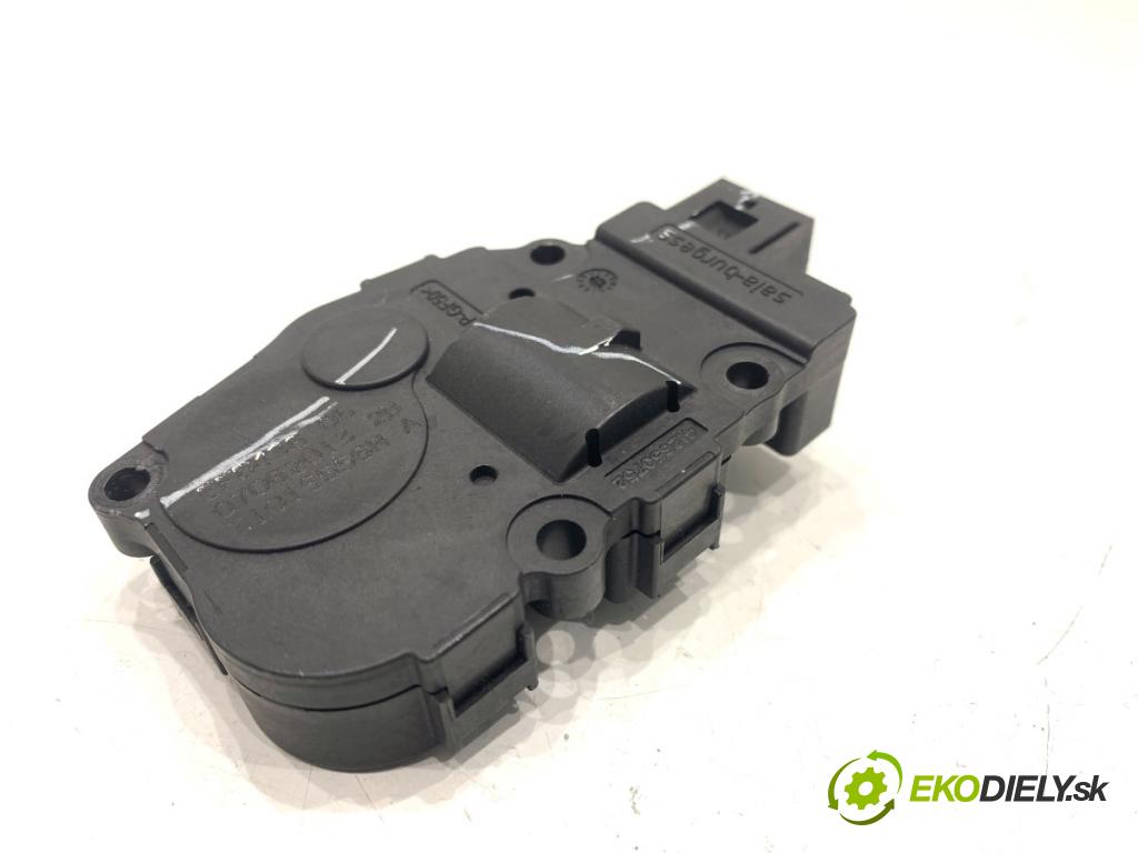 BMW F25 SUV 2013 135 kW xDrive 20 d 1995 Motor kúrenia EFB436