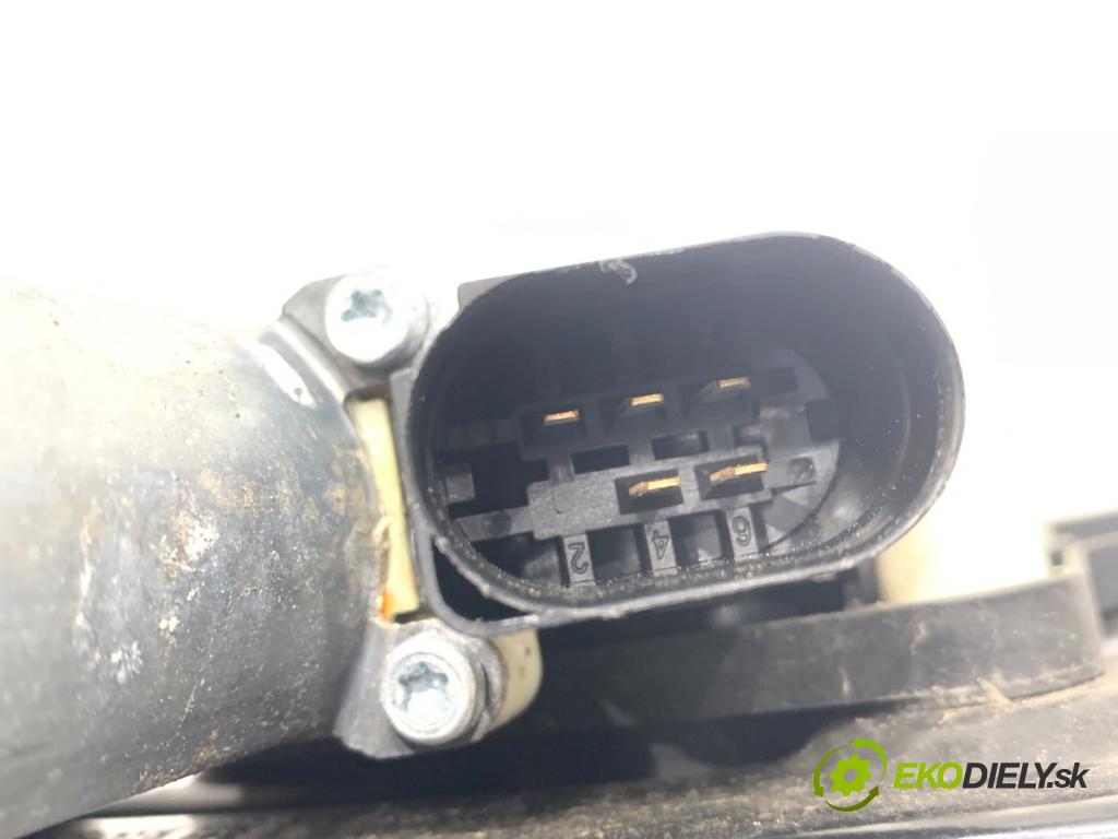 BMW F25 SUV 2013 135 kW xDrive 20 d 1995 Mechanizmus okna pravy zad 7322748