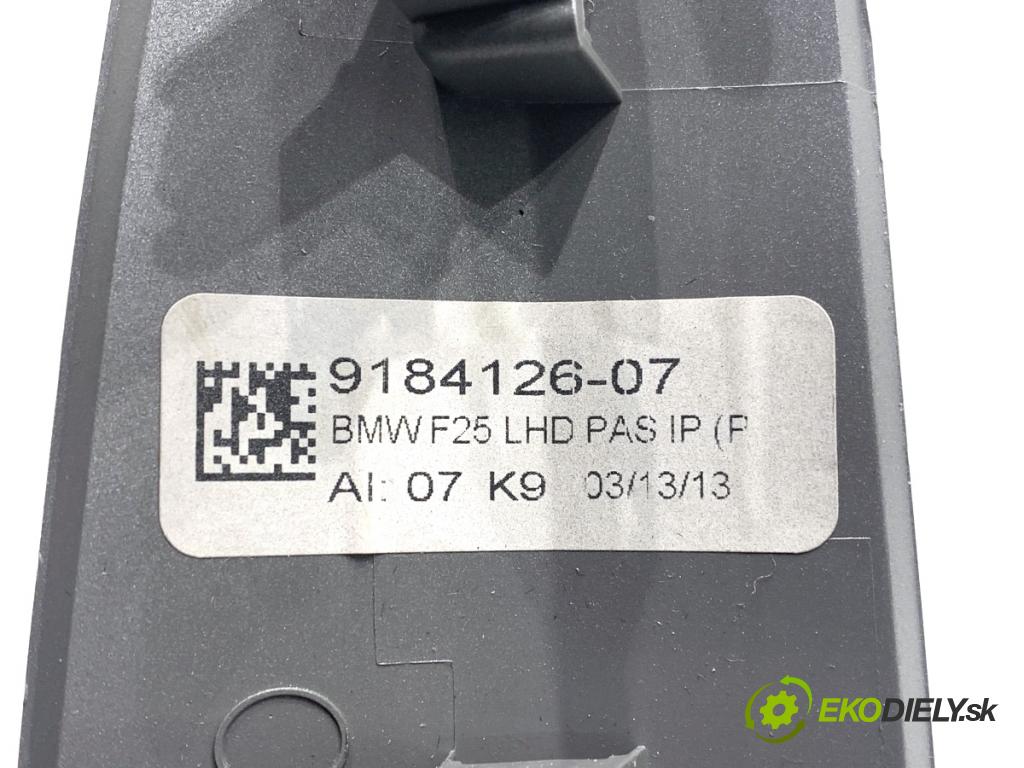 BMW F25 SUV 2013 135 kW xDrive 20 d 1995 lišty kryt 9184481 9184126 (Lišta)