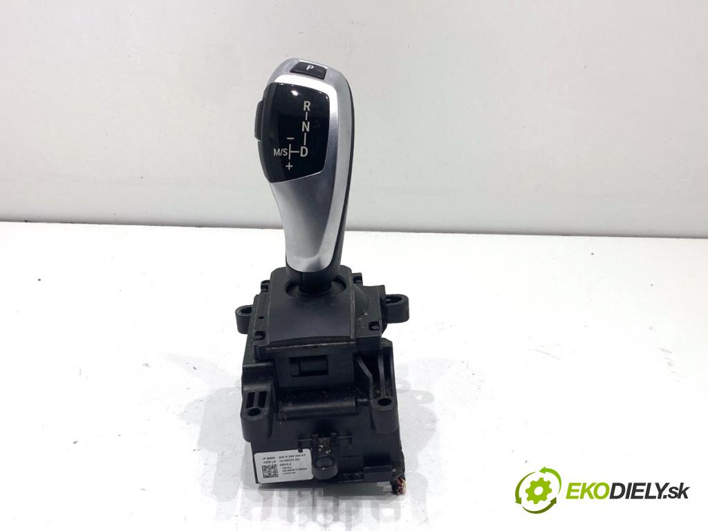 BMW F25 SUV 2013 135 kW xDrive 20 d 1995 Kulisa 9296904 (Rýchlostná páka (kulisa))