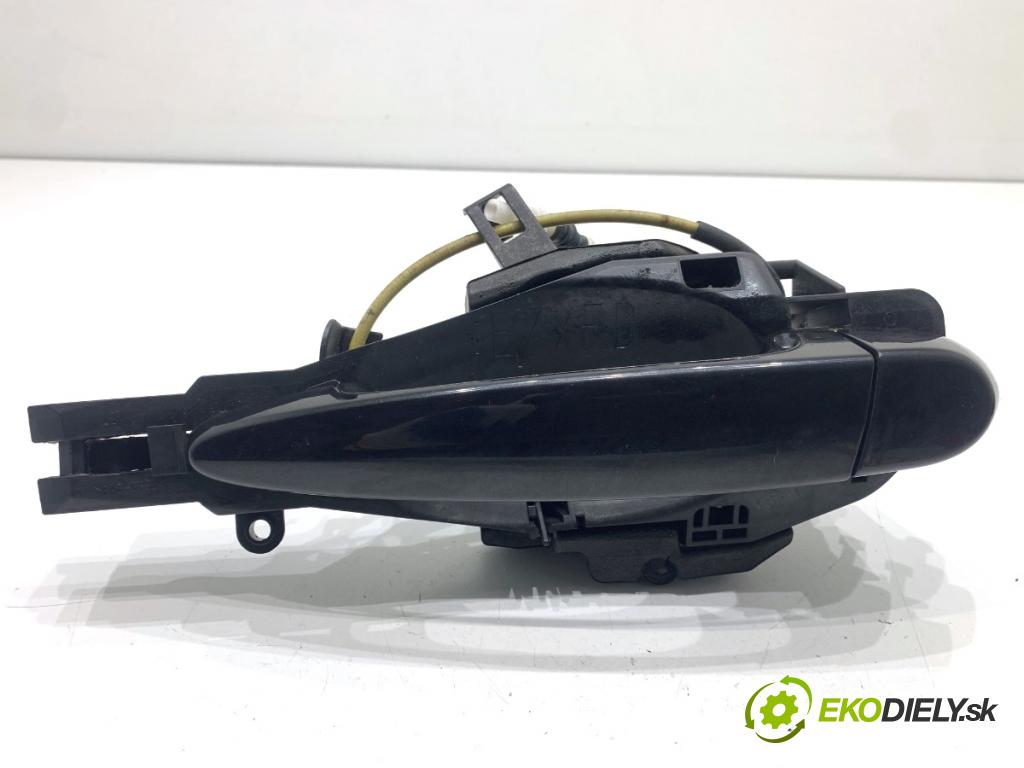 BMW F25 SUV 2013 135 kW xDrive 20 d 1995 klika vnejší levý zadní část 