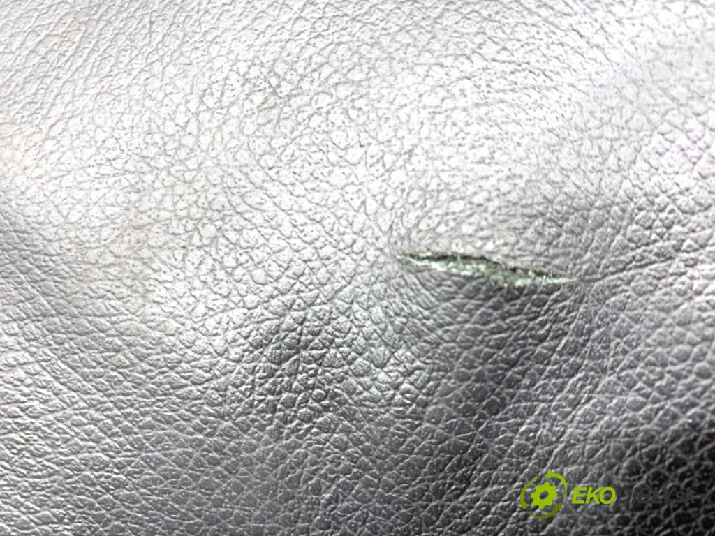 BMW F25 SUV 2013 135 kW xDrive 20 d 1995 Sedadlo druhý rad