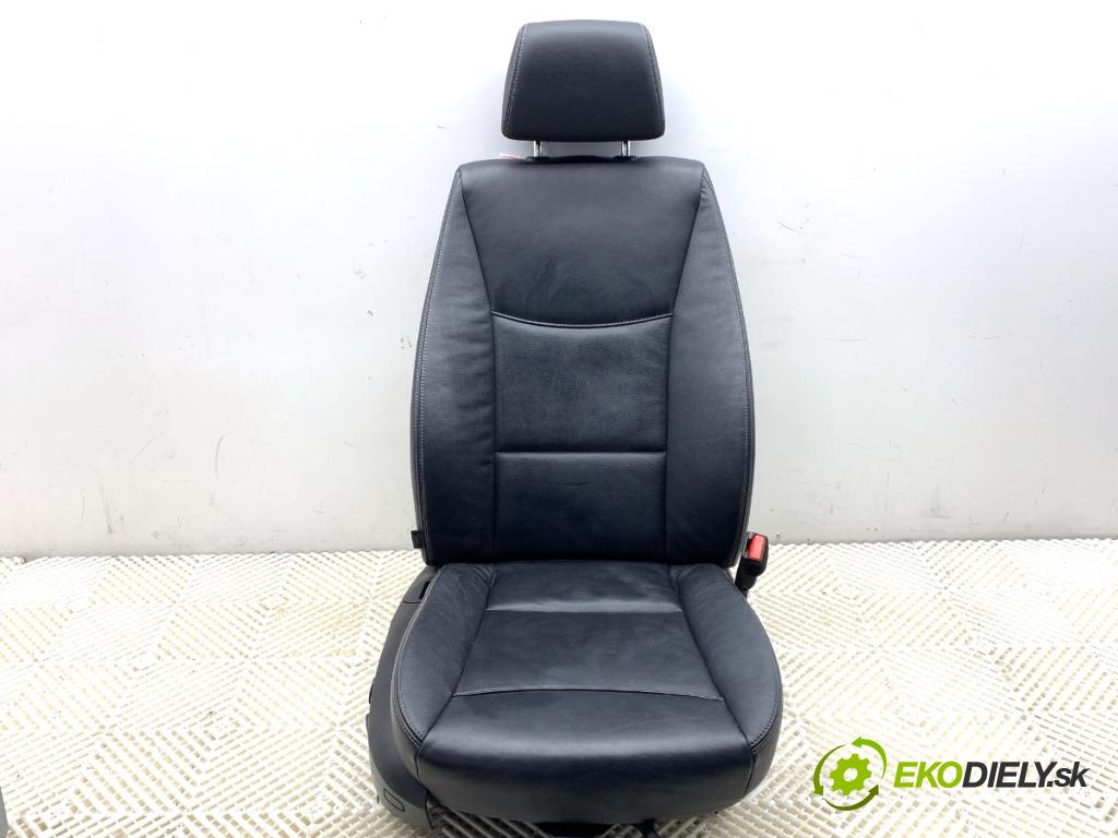 BMW F25 SUV 2013 135 kW xDrive 20 d 1995 sedadlo pravý přední část 