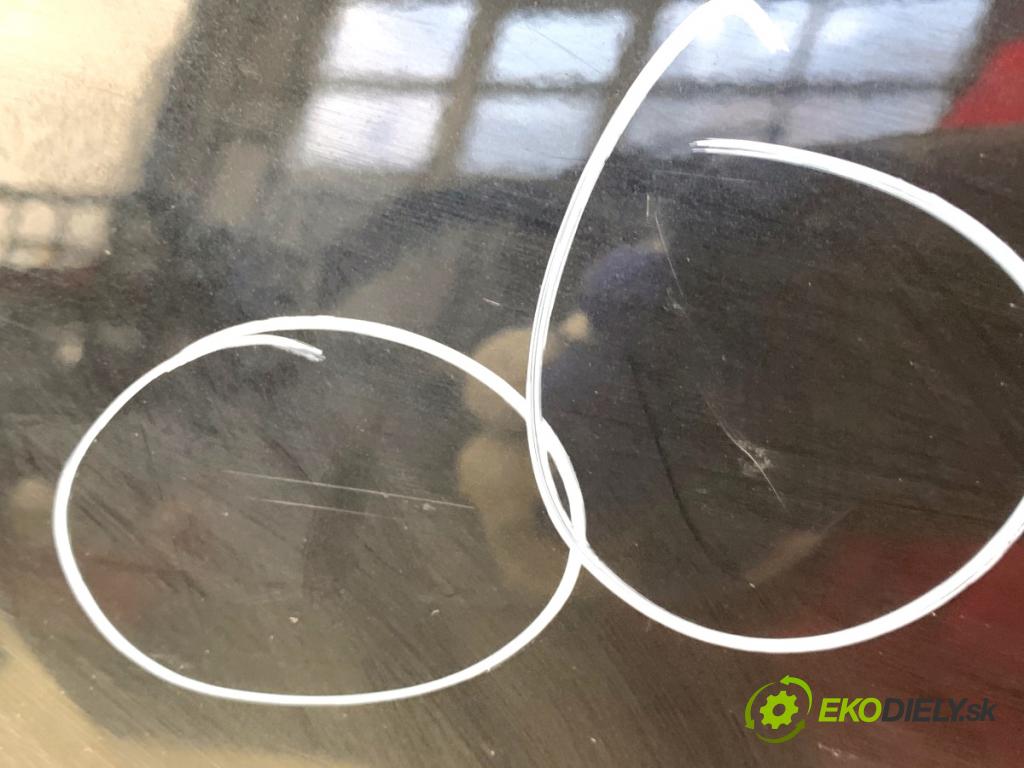 BMW F25 SUV 2013 135 kW xDrive 20 d 1995 dveře pravý zadní část 475