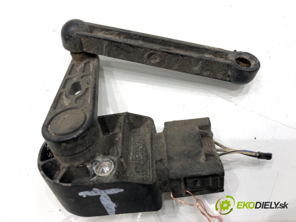 BMW F25 SUV 2013 135 kW xDrive 20 d 1995 Snímač XENON 6860843 (Snímač)