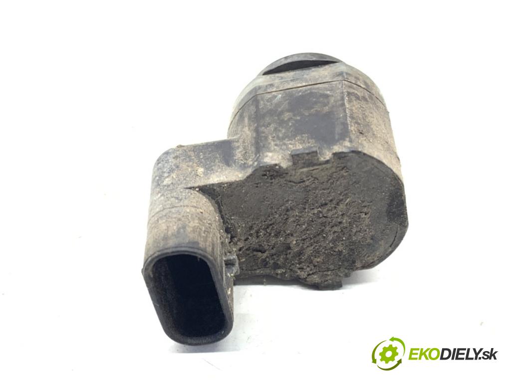 BMW F25 SUV 2013 135 kW xDrive 20 d 1995 Snímač PDC 9270700